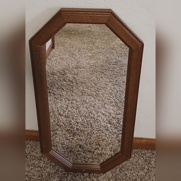 Other - Elegant Brown Wall Mirror